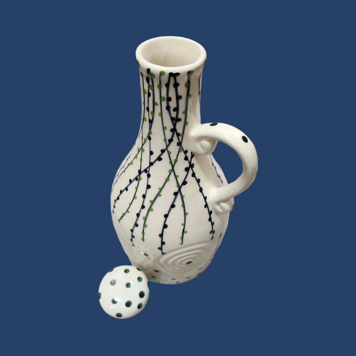 Leafy lines printed white ceramic oil dispenser bottle, 1000 ml, with handle, for kitchen use